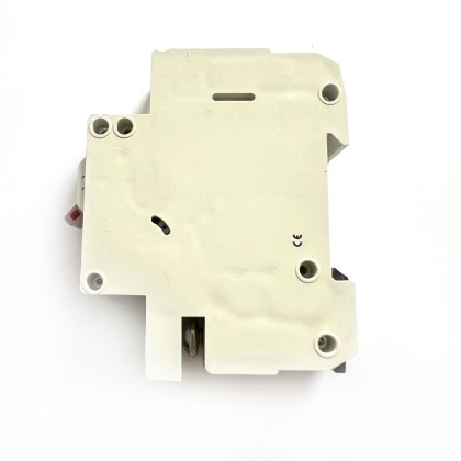 Contactum 9010B Red Toggle B10 10A 10 Amp MCB Circuit Breaker Type B